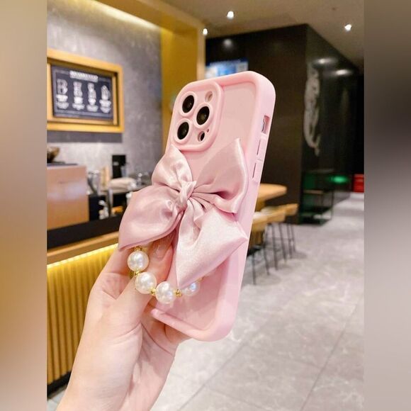 Pink Bow iPhone 16 Pro Max Case with Pearl. - Picture 3 of 6
